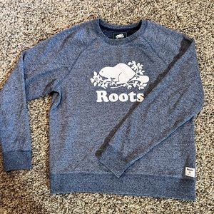 Roots Blue crew sweater - gently used - size LG